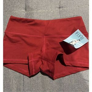 NWT Fleo oxblood red shorts 2.5 original size small